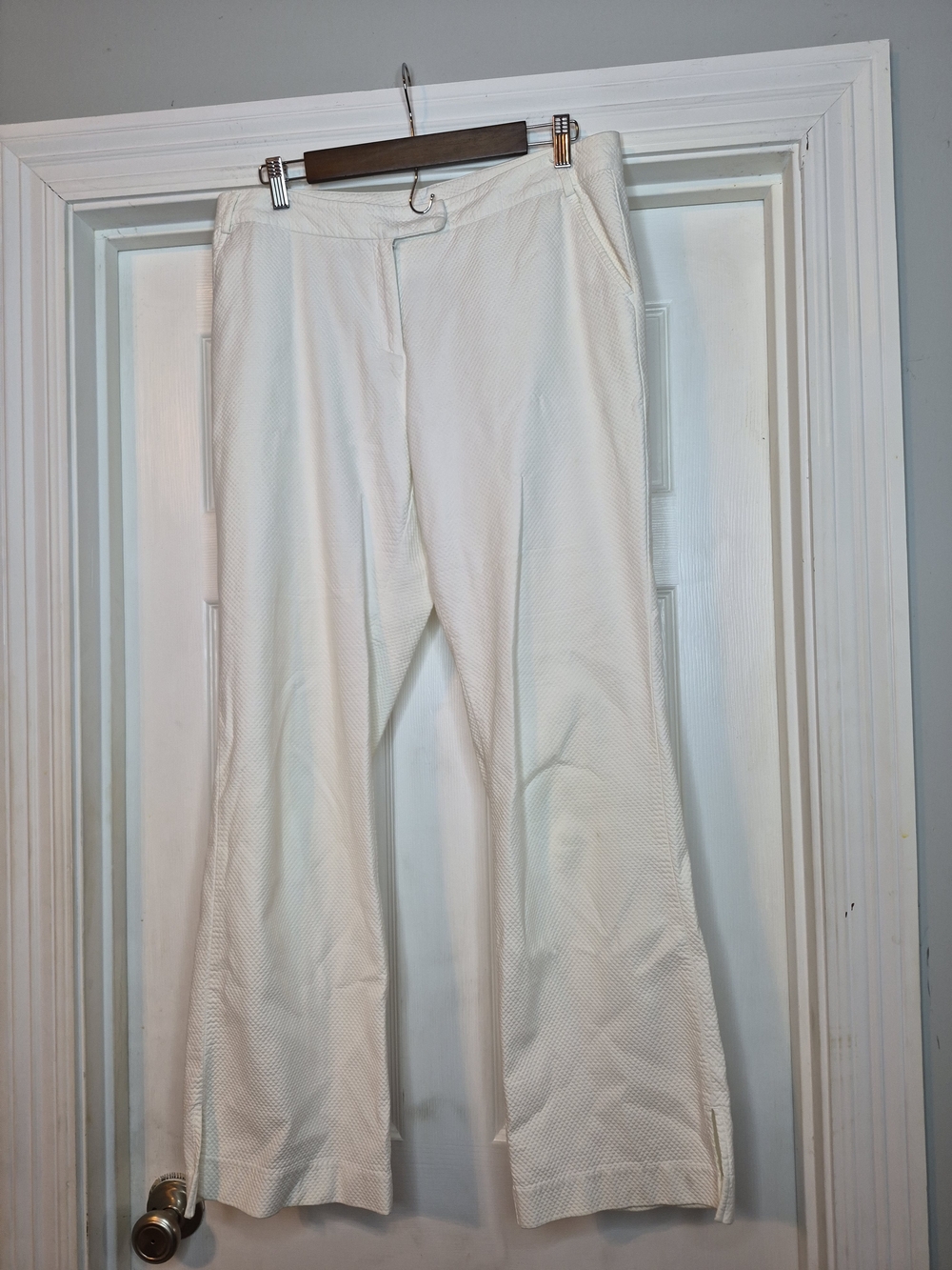 Lilly Pulitzer White Textured Fabric Pants Cotton Size 12